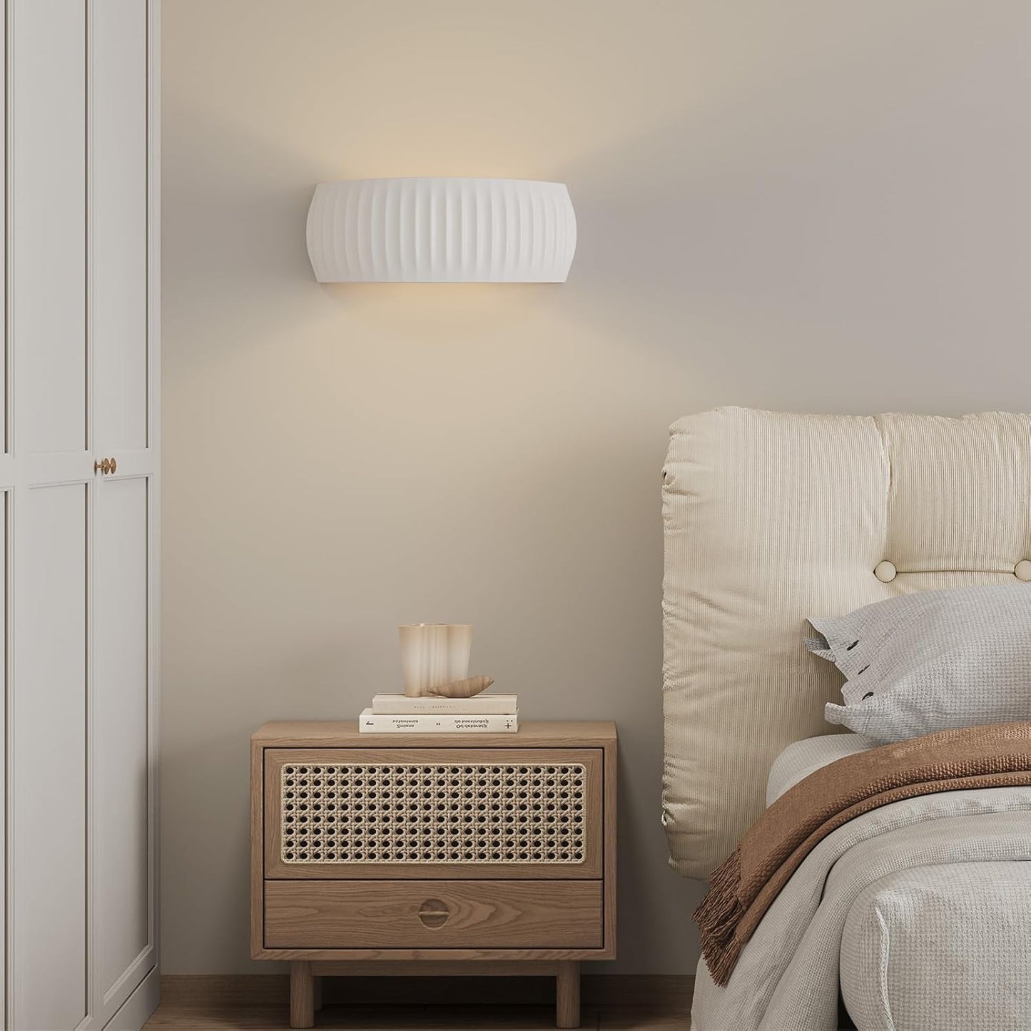 0073 Sieninis šviestuvas